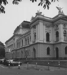 Opernhaus Zürich (Foto: Hartmann)